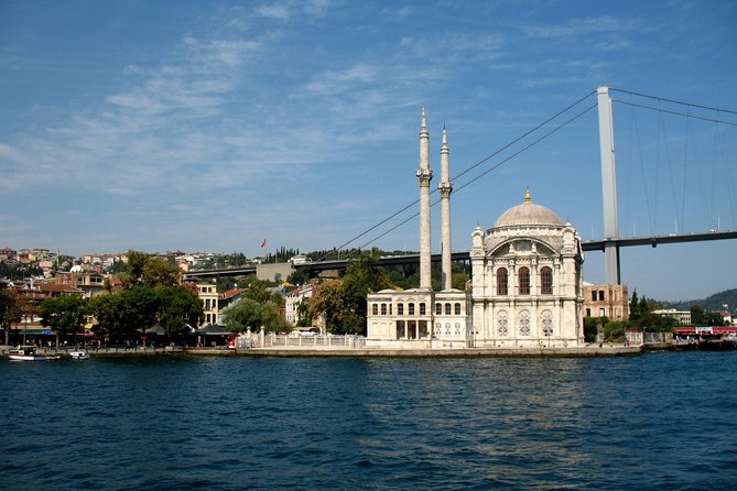 Bosphorus and Black Sea Half-Day Cruise From Istanbul Included Guide and Lunch - Cruise Highlights