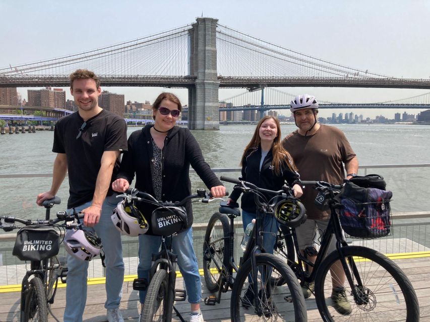 Brooklyn Bridge Self-guided Bike Tour App - Audio + Written - Key Features