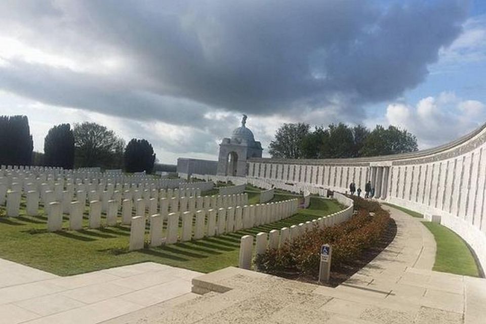 Brussels: Waterloo Private Battlegrounds Tour With Lion Hill - Experience Highlights