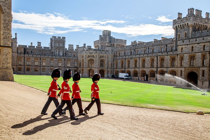 Buckingham Palace and Windsor Castle Tour From London - Departure Information