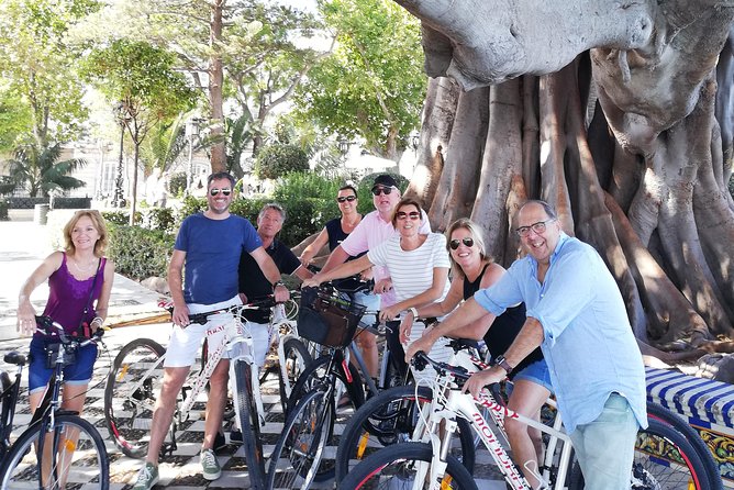 Cádiz 2:45h Bike Tour - Meeting Point and Pickup