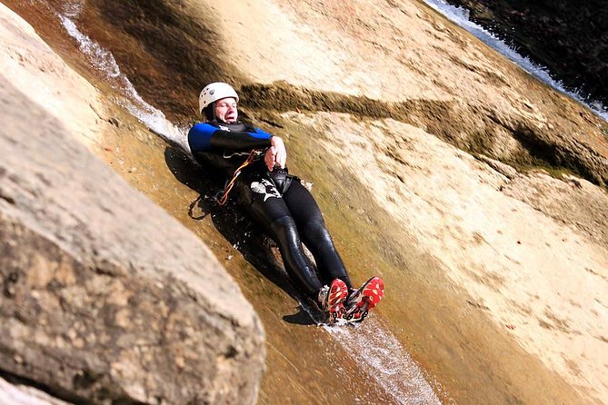 Canyoning Basics in the Starzlachklamm - Canyoning Equipment