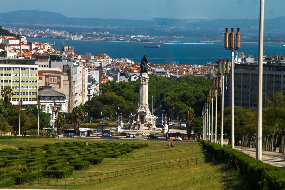 Chaparrus Lisbon Essentials 5 H Tuk Tuk Tour - Exploring Lisbons History