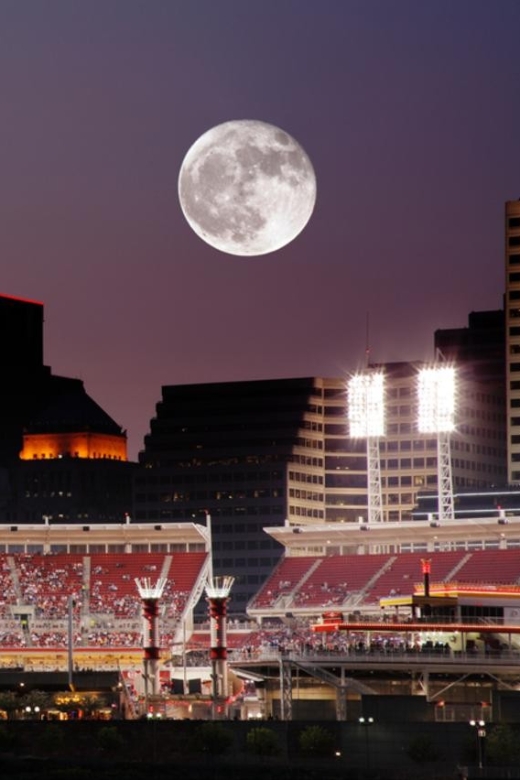 Cincinnati: Night Tour With Music and Sunset Boat Cruise - Boat Cruise