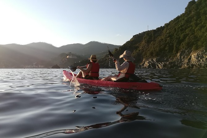 Cinque Terre Half Day Kayak Trip From Monterosso - Exploring the UNESCO-listed Coastline