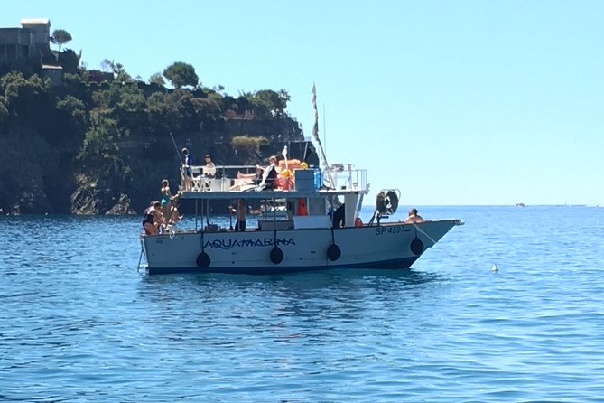 Cinque Terre Lunch Boat Tour - Meeting Location and Pickup