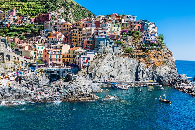 Cinque Terre Tour With Lemon Liqueur Tasting From La Spezia Port - Exploring the Picturesque Villages