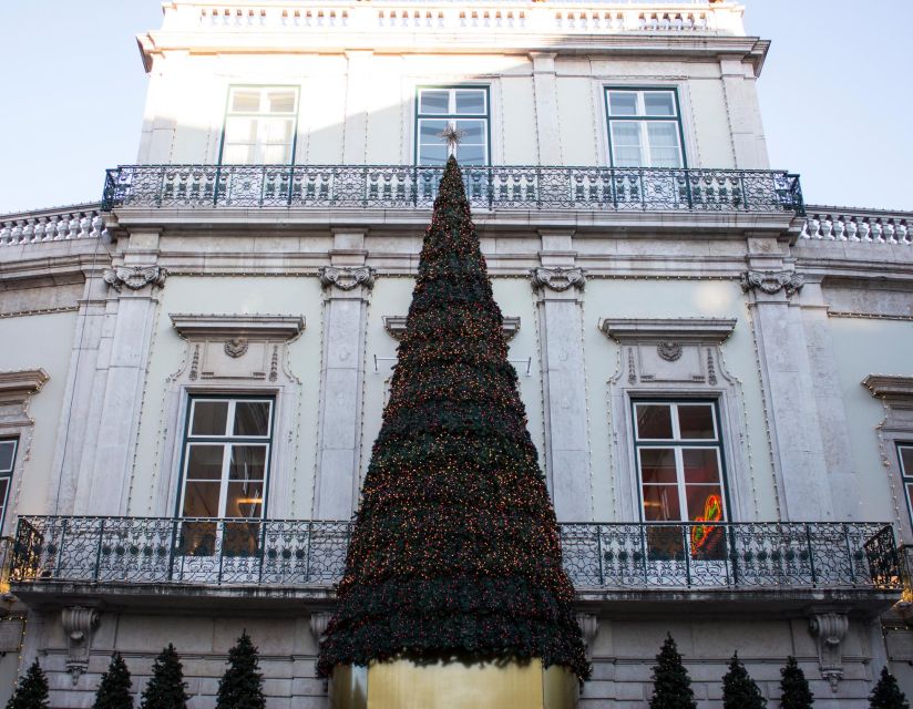 Coimbra Christmas Magic: A Festive Family Exploration - Sé Velha Guided Tour