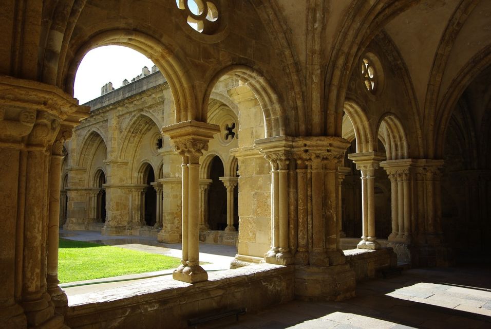 Coimbra Historic Center - Private Visit - Historic Cathedral (Sé Velha)