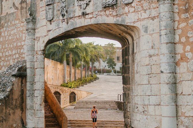 Colonial Zone Train 45 Minutes of History and Culture in Santo Domingo - Pickup and Meeting Details