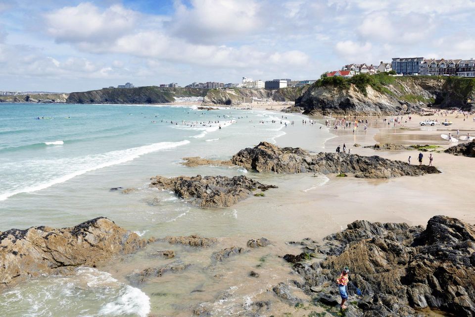 Cornwall Coast: Interactive Guidebook - Customizable Itinerary Planning