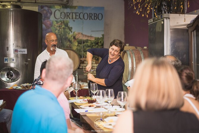 Cortecorbo Winery: Pizza Cooking Class, Lunch & Wine Tasting - Guided Tour With Local Winemaker