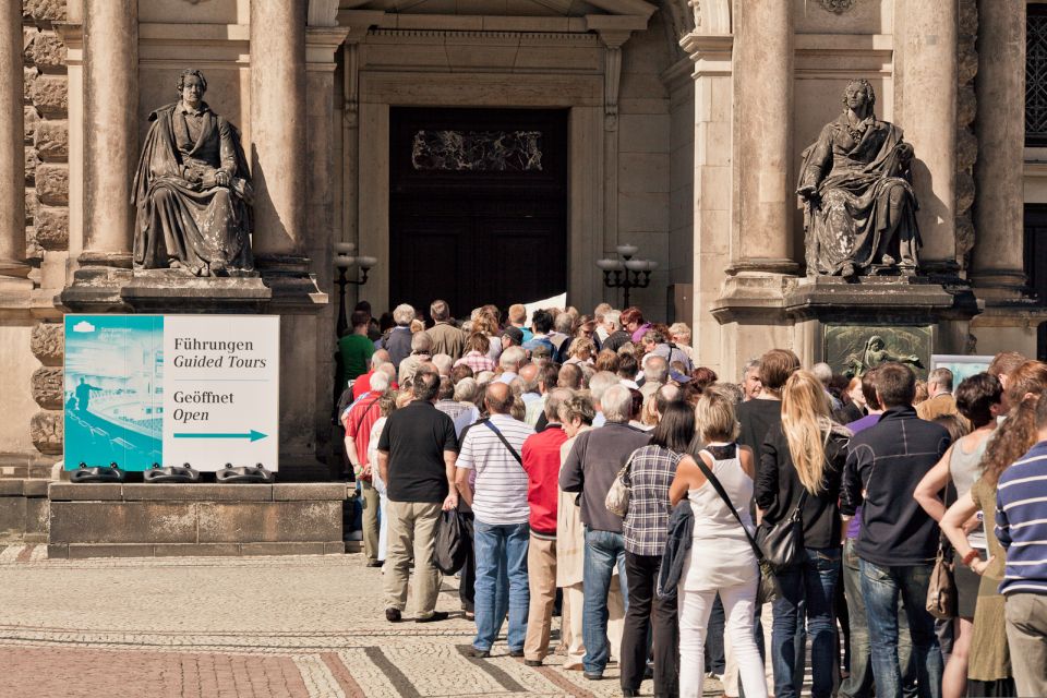 Dresden: Semperoper Tickets and Guided Tour - Acoustics and Performance Experience