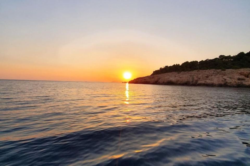 Dubrovnik: Romantic Sunset Cruise - Experience Highlights