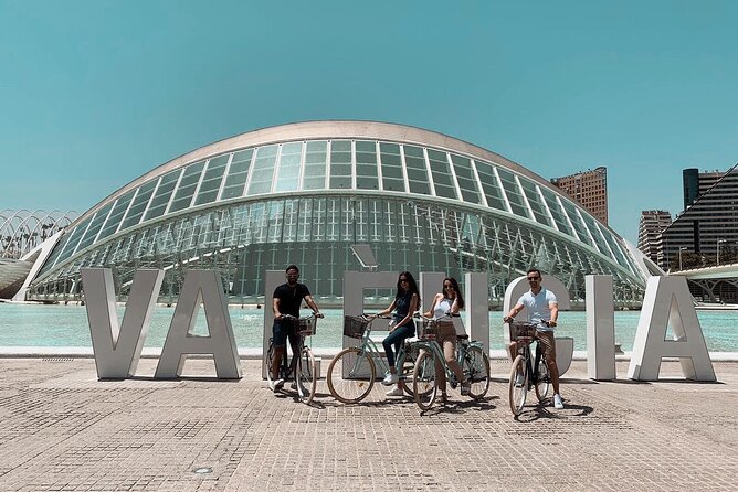 E-Bike Grand Valencia Private Tour - Included in Tour