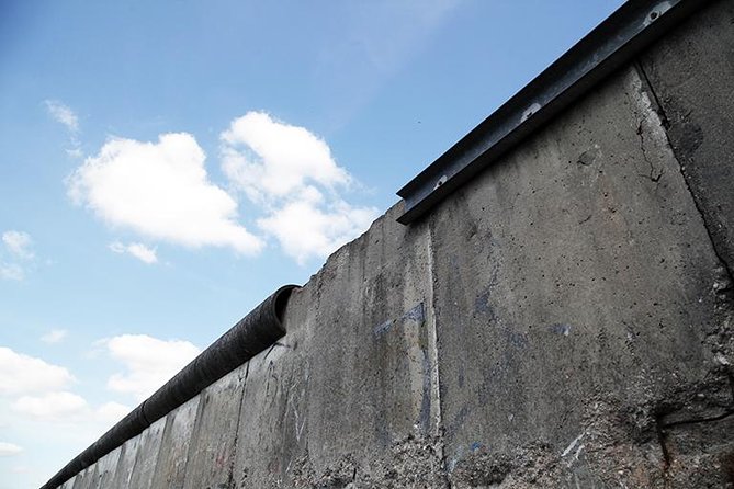 East Berlin and the Berlin Wall 2-Hour Walking Tour - Preserved Berlin Wall Section