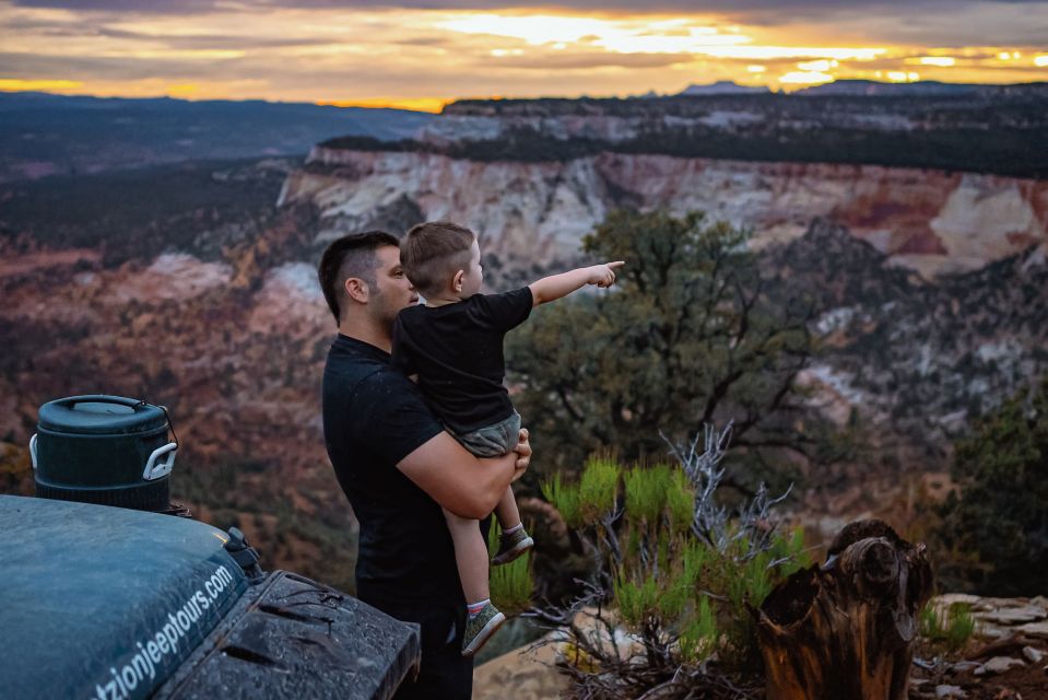 East Zion: Cliffs Sunset and Backcountry Off-Road Jeep Tour - Itinerary Details