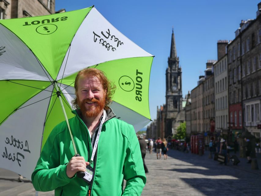 Edinburgh: Old Town History and Tales Walking Tour - Discover Mercat Cross and St. Giles