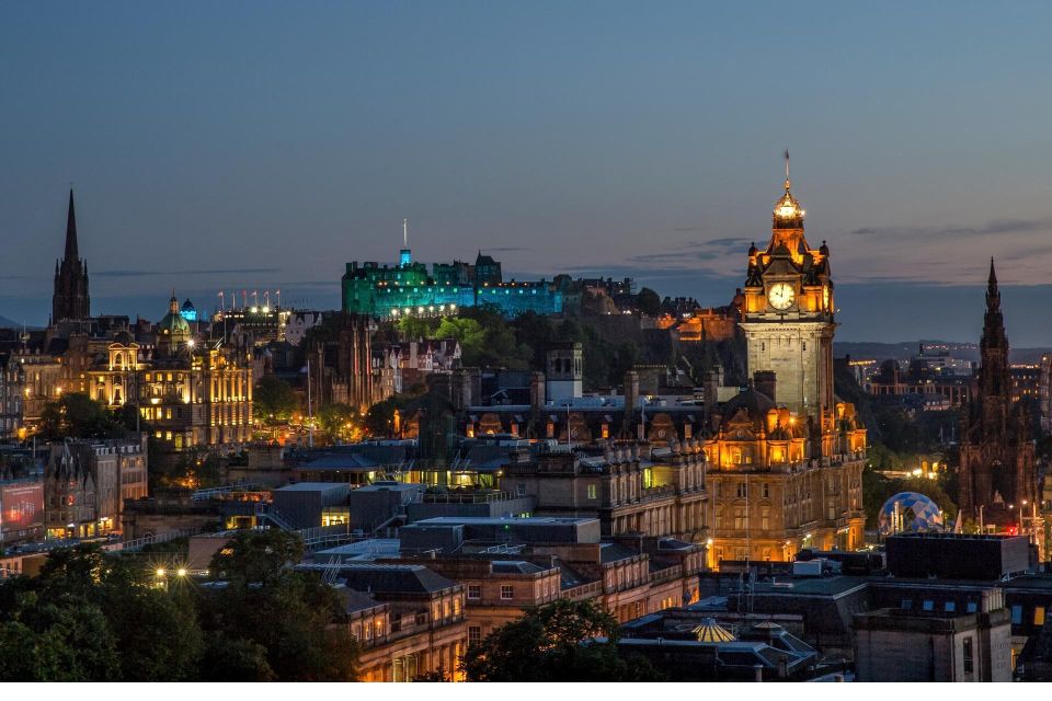 Edinburgh: The Witches Tour - Visiting Witches Sites