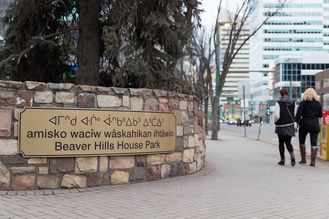 Edmonton Scavenger Hunt: Alberta's Charming Capital - Discovering Hidden Gems