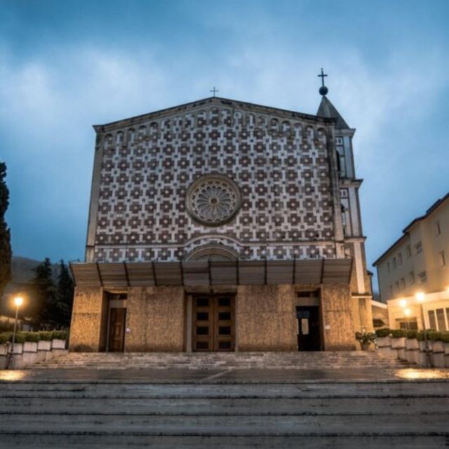 Eucharistic Miracle & Holy Faces Sanctuaries Private Tour - Eucharistic Miracle in Lanciano