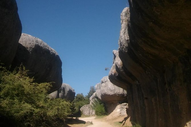 Excursion to the Enchanted City - Exploring the Ventano Del Diablo