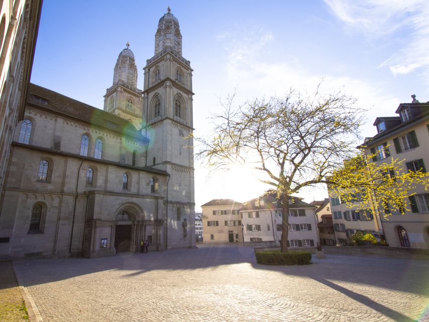 Explore the Best Guided Intro Tour of Zurich With a Local - Experience Highlights