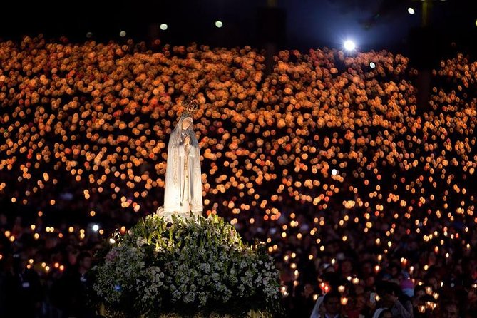 Fatima and Coimbra Full Day Tour With Optional Lunch - Exploring Fatima Sanctuary