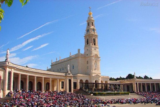 Fatima, Nazare and Obidos Private Tour From Lisbon - Highlights of the Tour