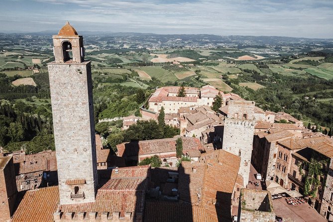 Florence to Tuscany: Chianti, Siena, San Gimignano & Wine +Lunch - Picturesque Tuscan Countryside