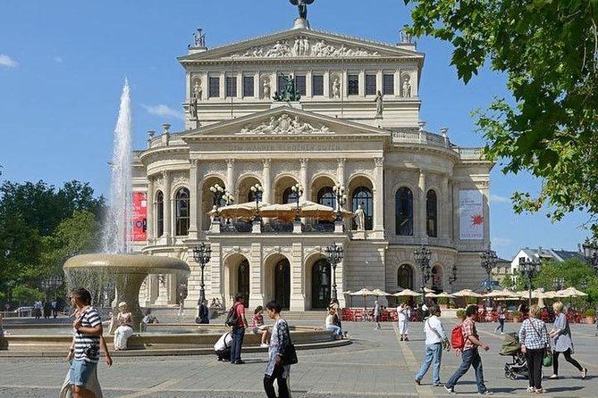 Frankfurt Impressions Express - Visiting the Cathedral