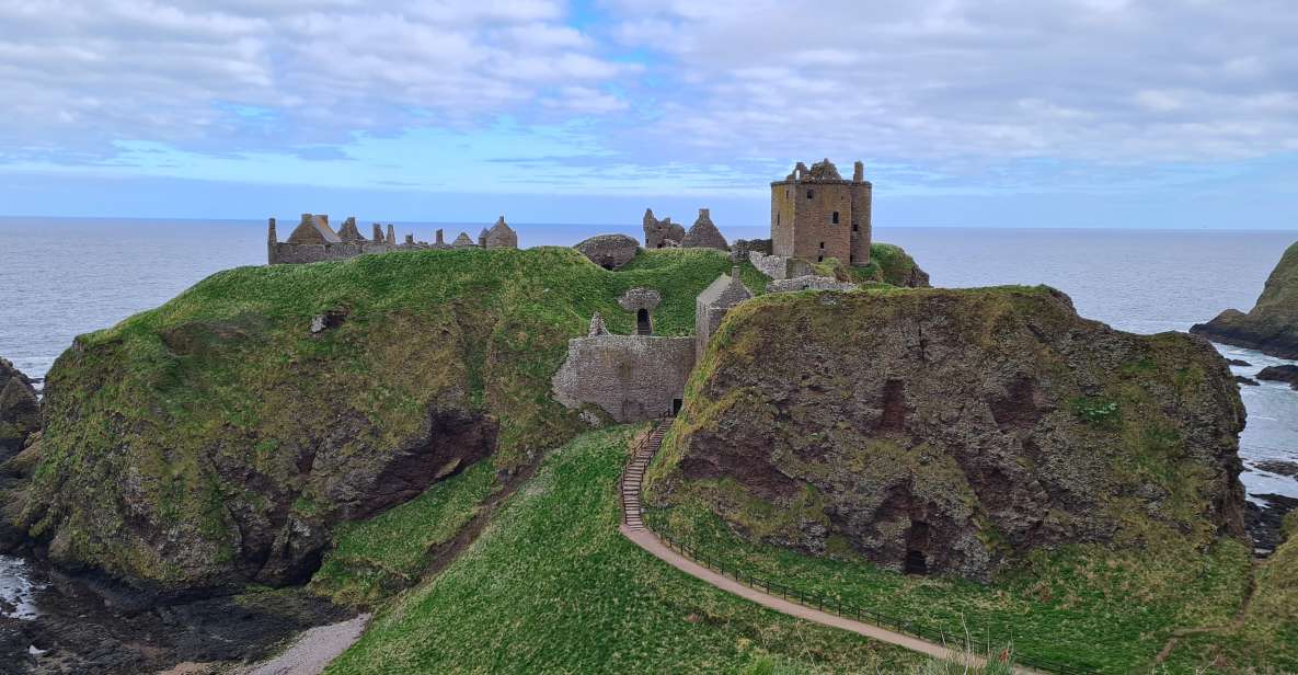 From Aberdeen: Aberdeenshire Guided Day Trip & Castle Visit - Highlights