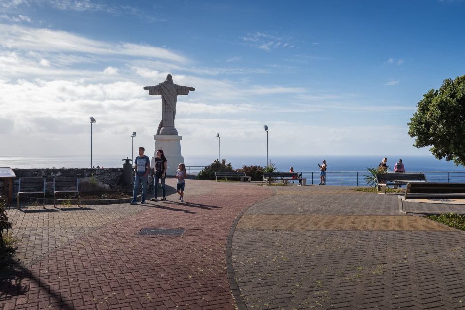 From Funchal: Garajau Tuk-Tuk Tour With Christ King Statue - Admiring the Pináculos Viewpoint