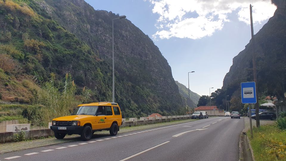 From Funchal: Guided Tour of Madeira Mountains in a Jeep - Itinerary Highlights