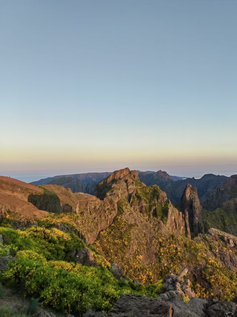 From Funchal: Pico Do Areiro and Pico Ruivo Hiking Tour - Itinerary Details