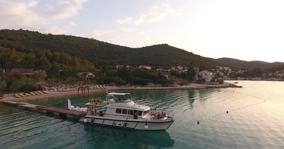 From Korcula: Dubrovnik Old Town Private Yacht Cruise - Itinerary Highlights