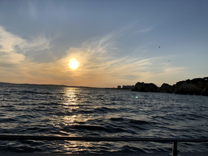 From Portimão: Sunset Boat Trip With Wine - Highlights of the Experience