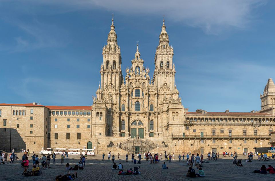 From Porto: Private Sightseeing Santiago Da Compostela Tour - Highlights of the Tour