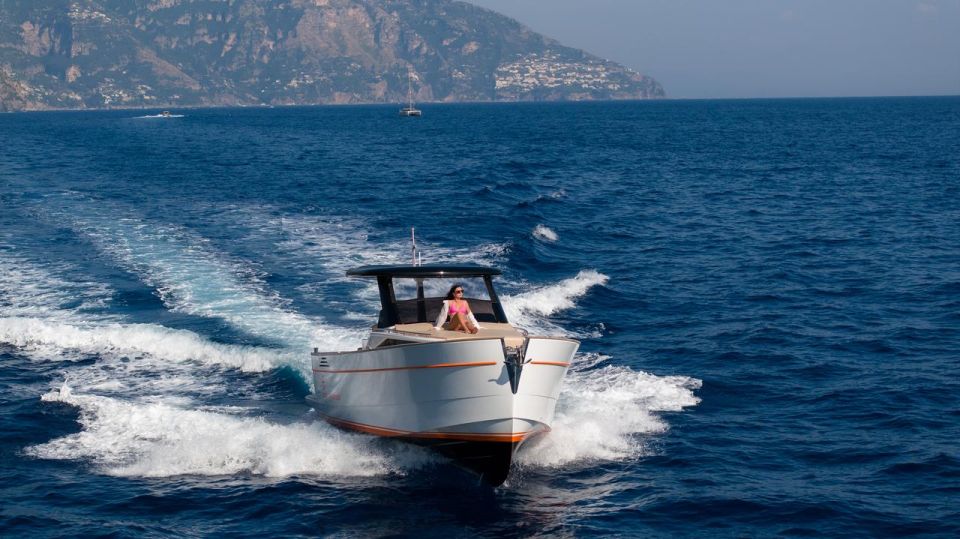 From Positano: Private Tour to Capri on a  Gozzo Boat - Boat Details