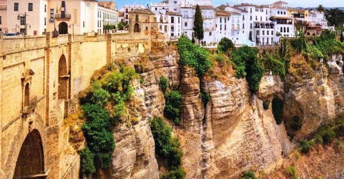 From Seville: Full-Day Private Transfer to Granada via Ronda - Picturesque Stopover in Ronda