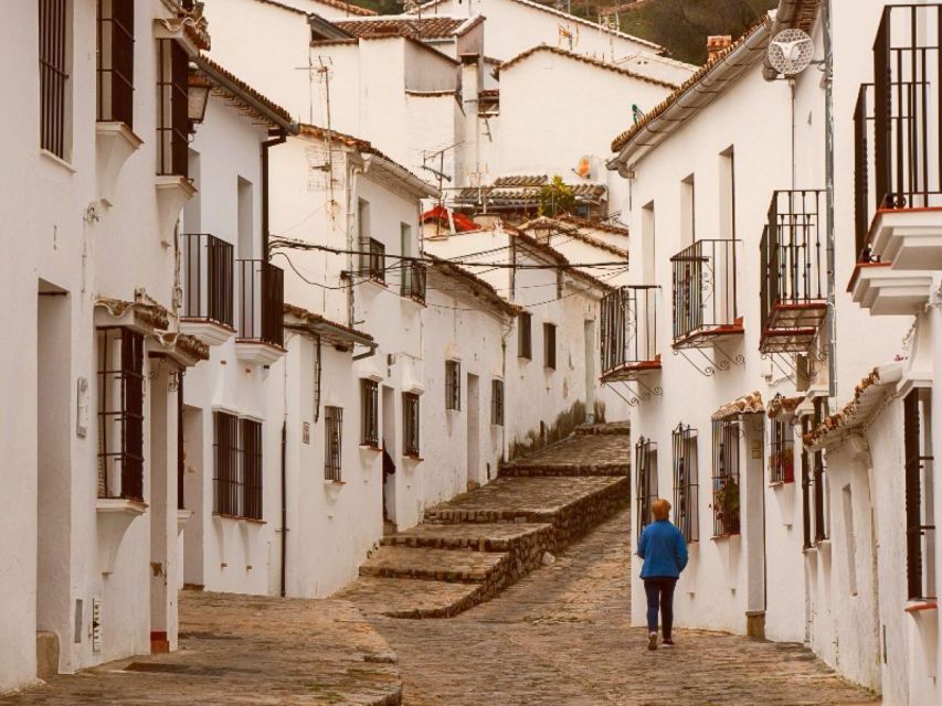 From Seville: Private Day Trip to Ronda - Highlights of Ronda