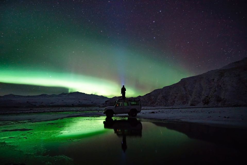 From Tromsø: Private Northern Lights Experience - Exploring the Arctic Landscape