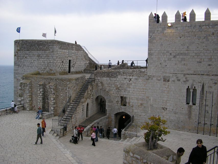 From Valencia: Private Morella and Peñíscola Full-Day Trip - Discover Morellas Iconic Landmarks