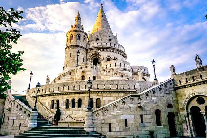 Full Day 7 Hours Private Budapest City Tour With Lunch and Cruise - Landmarks Included