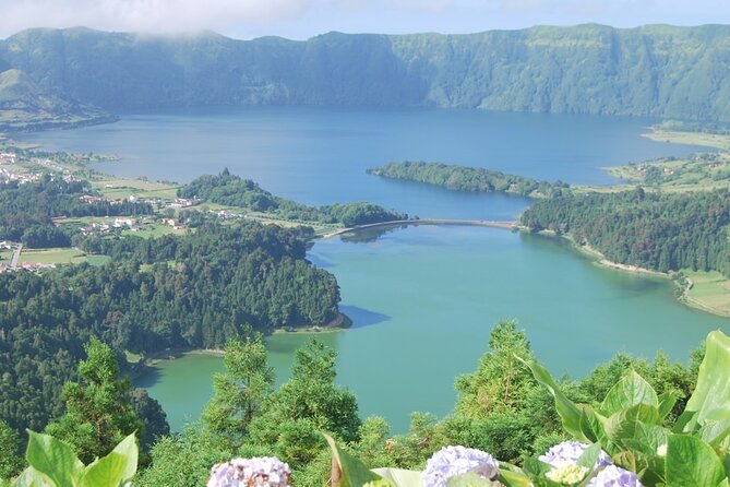 Full Day Sete Cidades & Lagoa Do Fogo Tour With Lunch (West Tour) - Booking Information