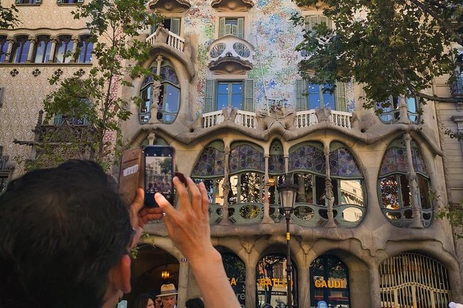 Gaudi Houses Private Tour: La Pedrera & Casa Vicens Skip-The-Line - Reviews and Feedback