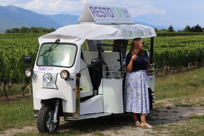 Geneva Panoramic & Tasting Vineyards Tour in an Electric Tuk Tuk - Meeting and Pickup