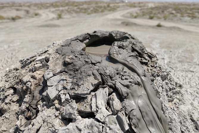 Gobustan and Mud Volcanoe GROUP TOUR - Attractions Explored