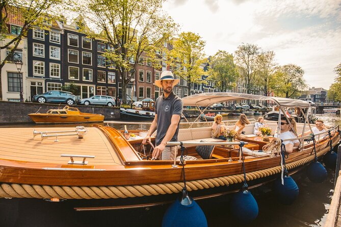 Good Morning Amsterdam Canal Cruise in Small Group - Meeting Point and End Point