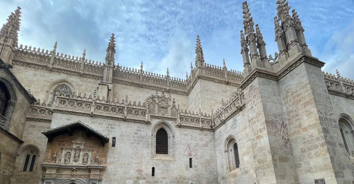 Granada: Royal Chapel and Cathedral Private Tour With Ticket - Architectural Marvels of the Royal Chapel